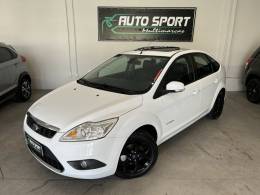 FORD - FOCUS - 2013/2013 - Branca - R$ 56.900,00