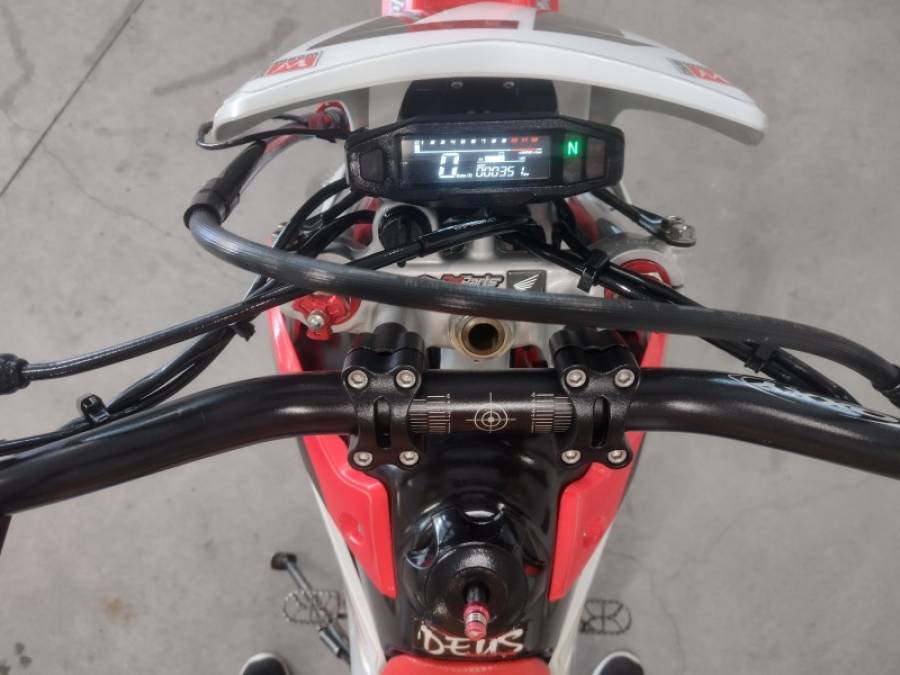 HONDA - CRF 230F - 2019/2019 - Vermelha - R$ 21.000,00