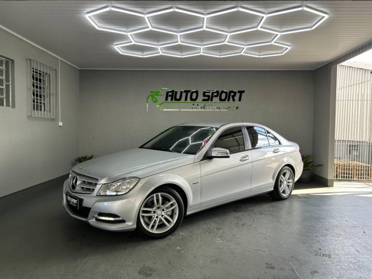 MERCEDES-BENZ - C 180 - 2012/2012 - Prata - R$ 74.900,00