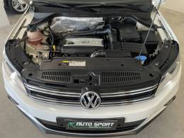 VOLKSWAGEN - TIGUAN - 2013/2014 - Branca - R$ 69.900,00