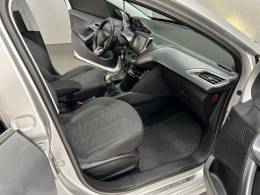 PEUGEOT - 208 - 2015/2016 - Prata - R$ 56.000,00