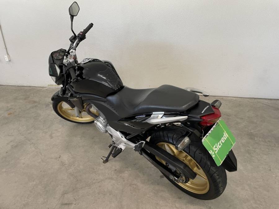 HONDA - CB 300R - 2014/2015 - Preta - Sob Consulta