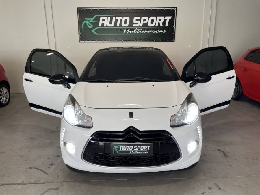 CITROËN - DS3 - 2013/2013 - Branca - R$ 58.900,00