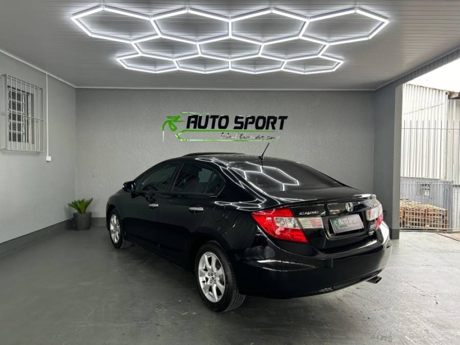 HONDA - CIVIC - 2014/2014 - Preta - R$ 76.900,00