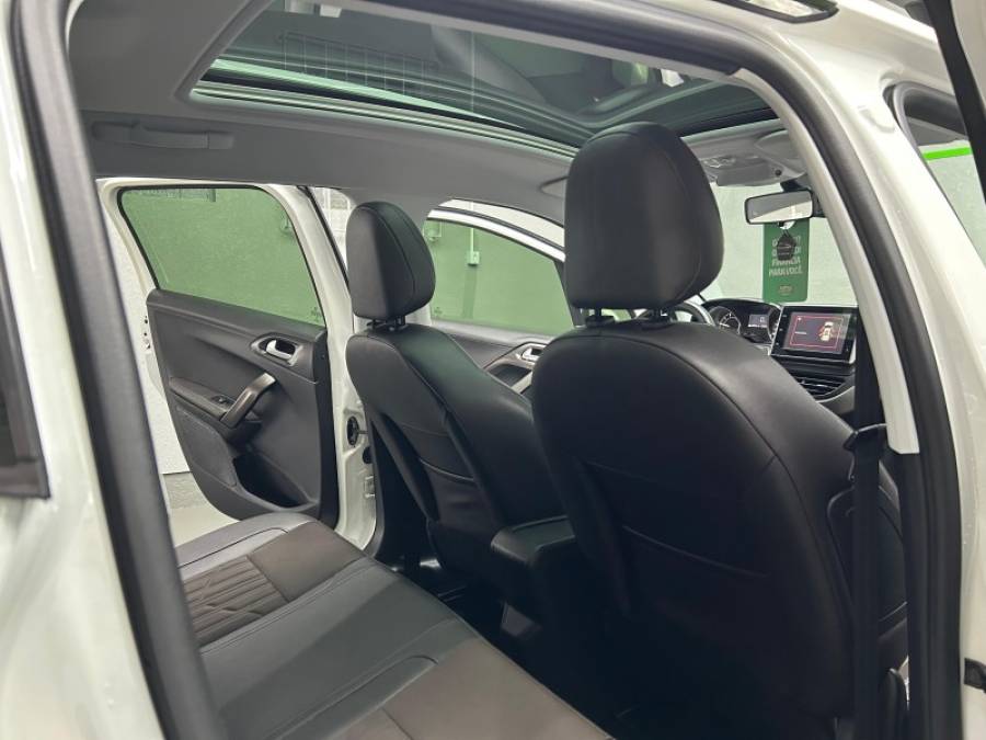 PEUGEOT - 2008 - 2017/2018 - Branca - R$ 74.800,00