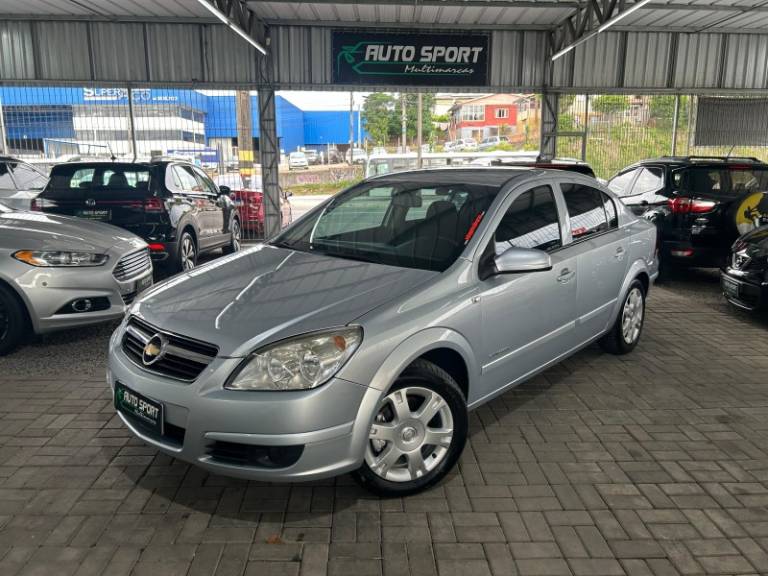CHEVROLET - VECTRA - 2008/2009 - Prata - R$ 42.900,00