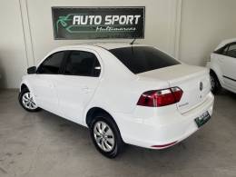 VOLKSWAGEN - VOYAGE - 2012/2013 - Branca - R$ 37.900,00