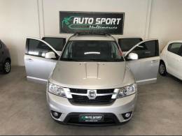 FIAT - FREEMONT - 2012/2012 - Prata - R$ 56.900,00