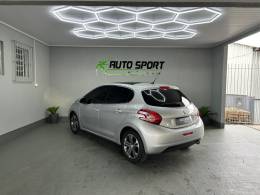 PEUGEOT - 208 - 2015/2016 - Prata - R$ 56.000,00