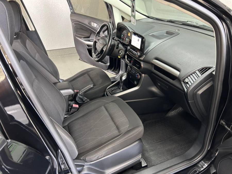 FORD - ECOSPORT - 2017/2018 - Preta - R$ 68.000,00