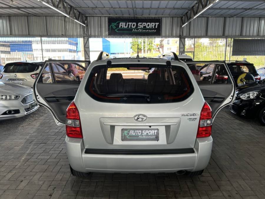 HYUNDAI - TUCSON - 2012/2012 - Prata - R$ 42.900,00