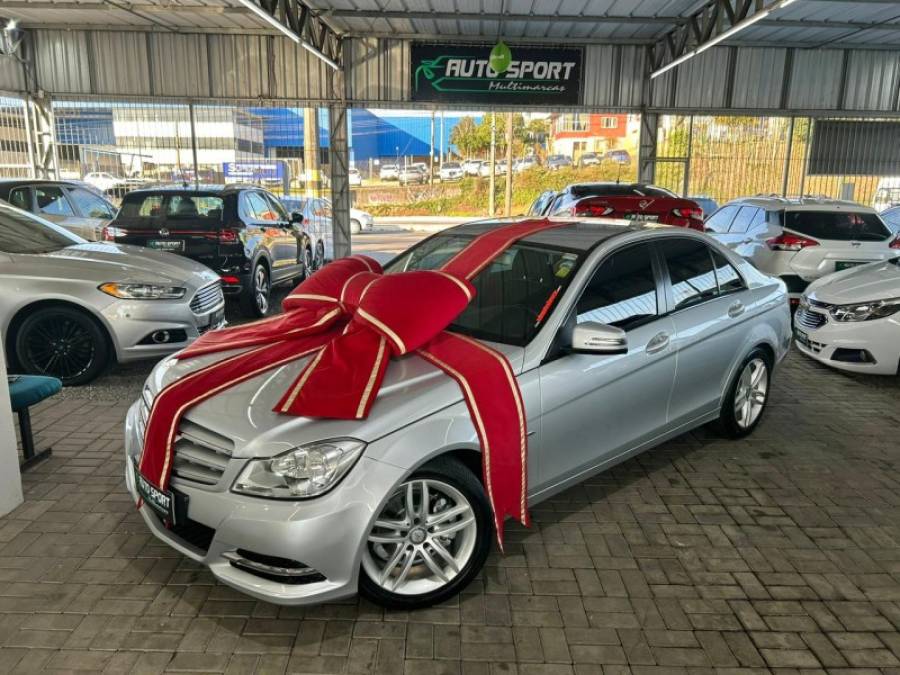 MERCEDES-BENZ - C 180 - 2012/2012 - Prata - R$ 74.900,00