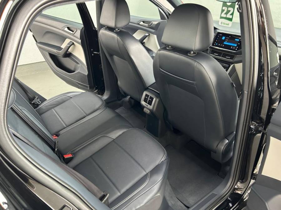 VOLKSWAGEN - T-CROSS - 2022/2022 - Preta - R$ 117.800,00