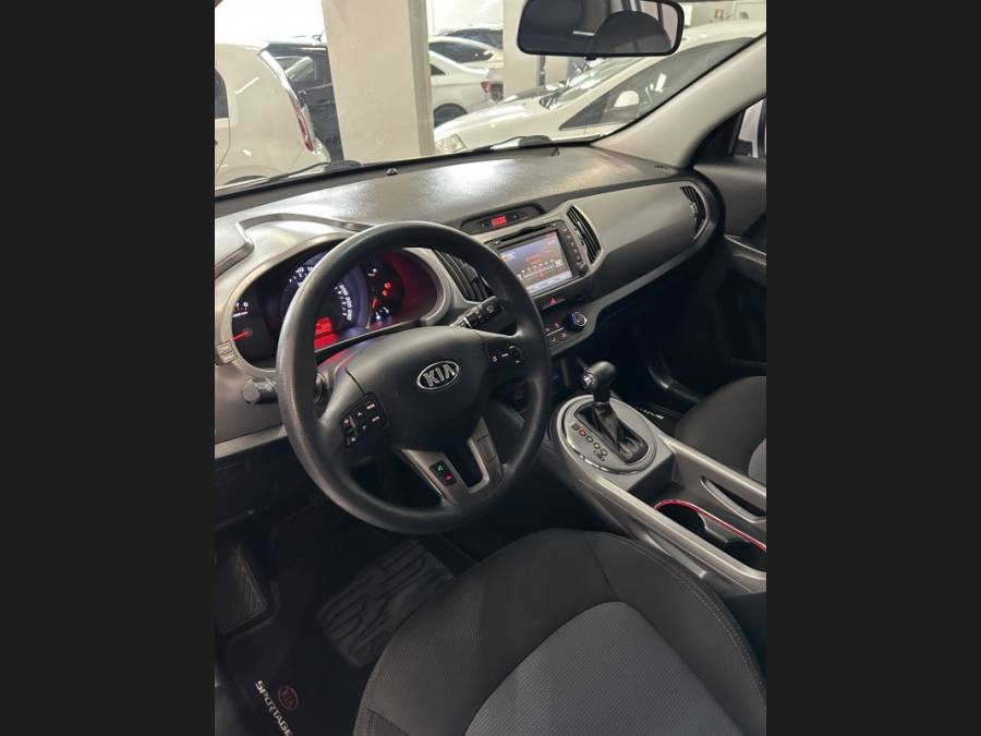 KIA MOTORS - SPORTAGE - 2015/2016 - Branca - R$ 85.900,00