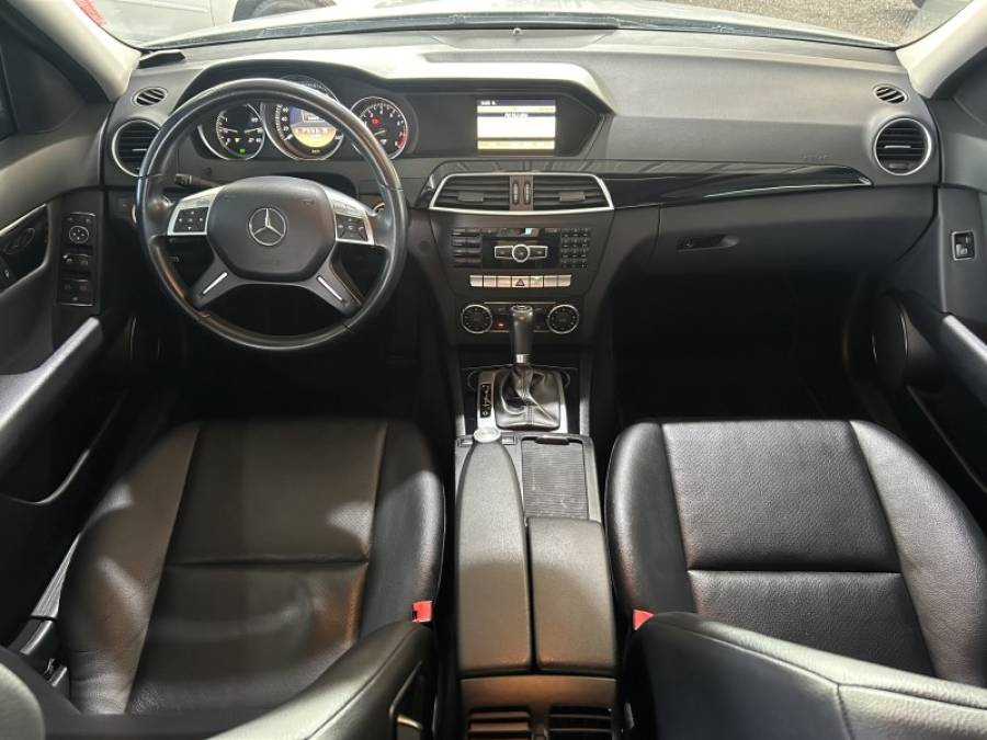 MERCEDES-BENZ - C 180 - 2012/2012 - Prata - R$ 74.900,00