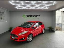 FORD - FIESTA - 2013/2014 - Vermelha - R$ 45.000,00
