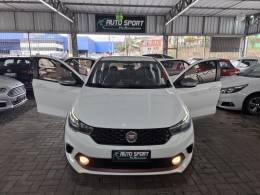 FIAT - ARGO - 2019/2020 - Branca - R$ 73.900,00