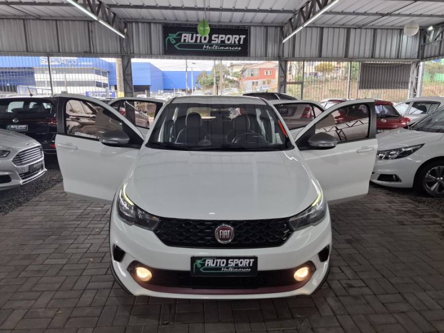 FIAT - ARGO - 2019/2020 - Branca - R$ 73.900,00