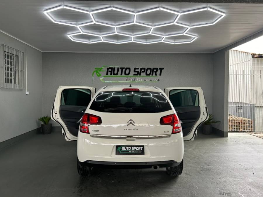 CITROËN - C3 - 2015/2015 - Branca - R$ 46.000,00