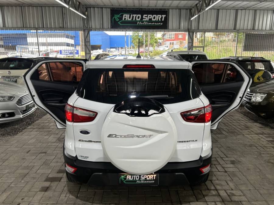 FORD - ECOSPORT - 2018/2019 - Branca - R$ 74.800,00