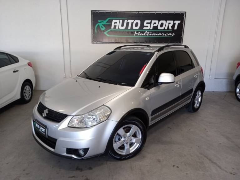 SUZUKI - SX4 - 2011/2012 - Prata - R$ 44.900,00