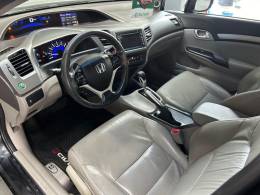 HONDA - CIVIC - 2014/2014 - Preta - R$ 76.900,00