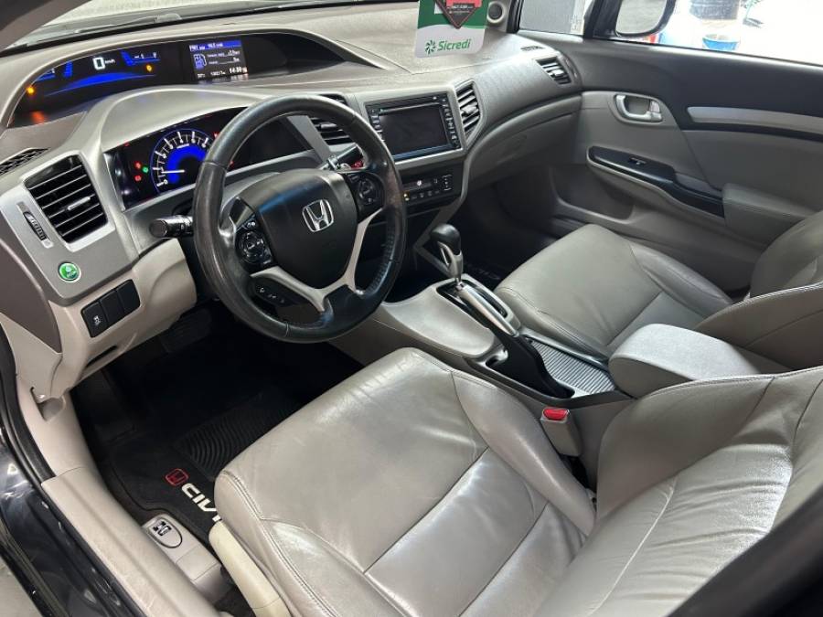 HONDA - CIVIC - 2014/2014 - Preta - R$ 76.900,00