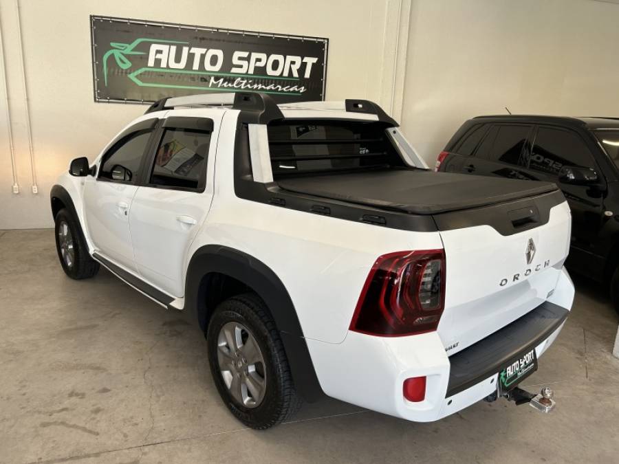 RENAULT - DUSTER OROCH - 2018/2019 - Branca - R$ 76.800,00