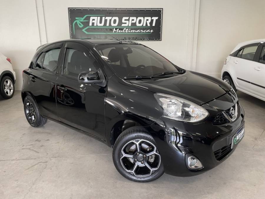 NISSAN - MARCH - 2017/2018 - Preta - R$ 46.000,00