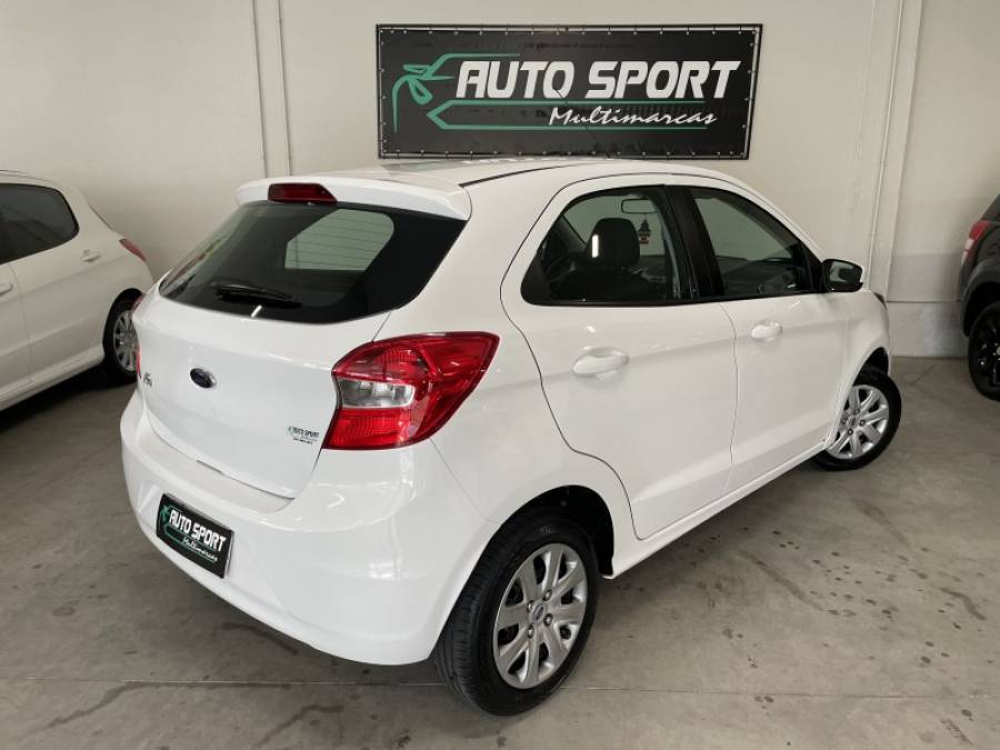 FORD - KA - 2015/2015 - Branca - R$ 42.900,00