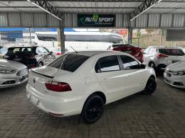 VOLKSWAGEN - VOYAGE - 2015/2015 - Branca - R$ 43.900,00