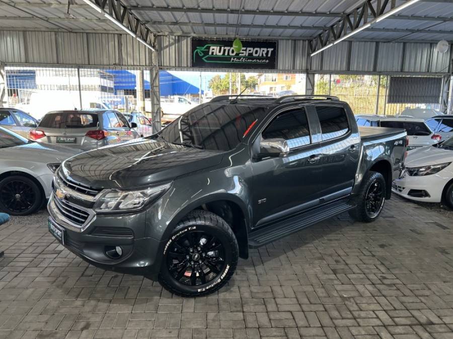 CHEVROLET - S10 - 2020/2020 - Cinza - R$ 149.900,00