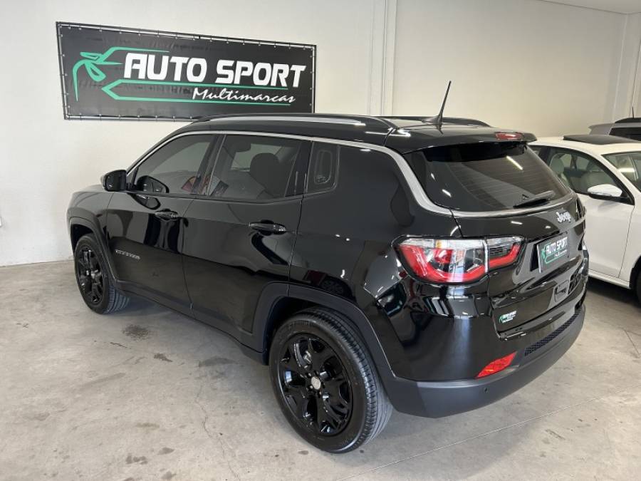 JEEP - COMPASS - 2016/2017 - Preta - R$ 103.900,00