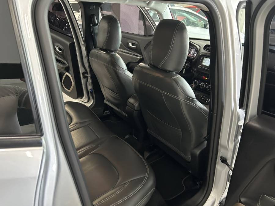 JEEP - RENEGADE - 2015/2016 - Prata - R$ 71.900,00