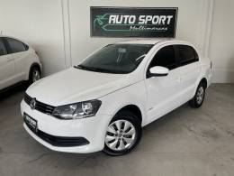 VOLKSWAGEN - VOYAGE - 2012/2013 - Branca - R$ 37.900,00