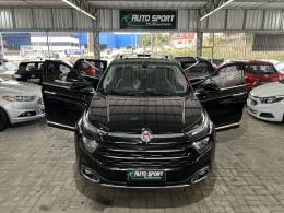 FIAT - TORO - 2017/2018 - Preta - R$ 99.800,00