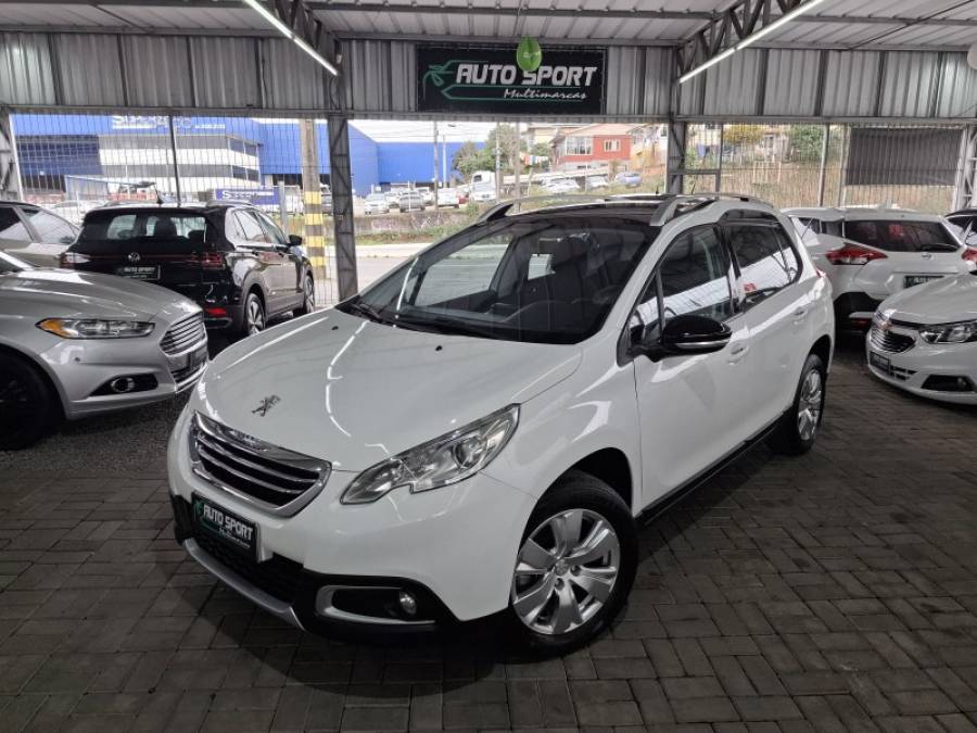 PEUGEOT - 2008 - 2015/2016 - Branca - R$ 53.000,00