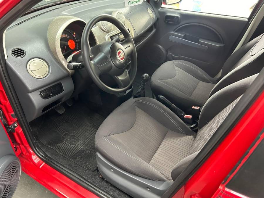 FIAT - UNO - 2012/2012 - Vermelha - R$ 31.900,00