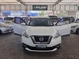 NISSAN - KICKS - 2017/2018 - Branca - R$ 77.900,00
