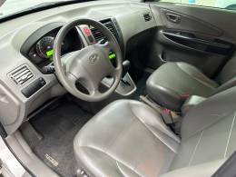 HYUNDAI - TUCSON - 2015/2016 - Prata - R$ 66.000,00