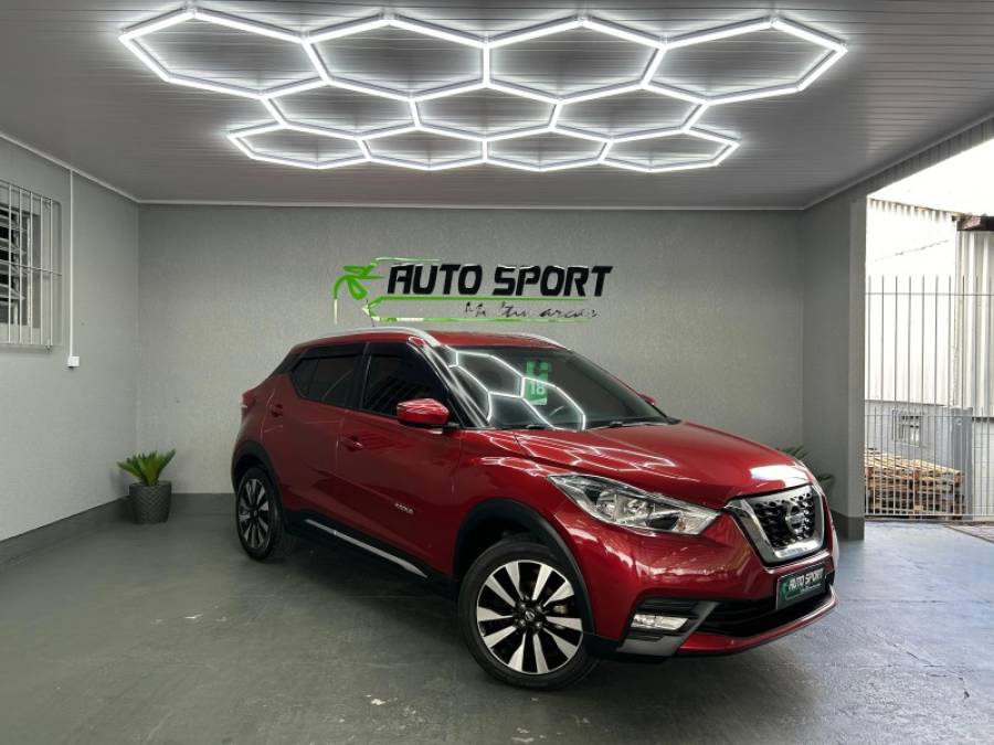 NISSAN - KICKS - 2017/2018 - Vermelha - R$ 82.900,00
