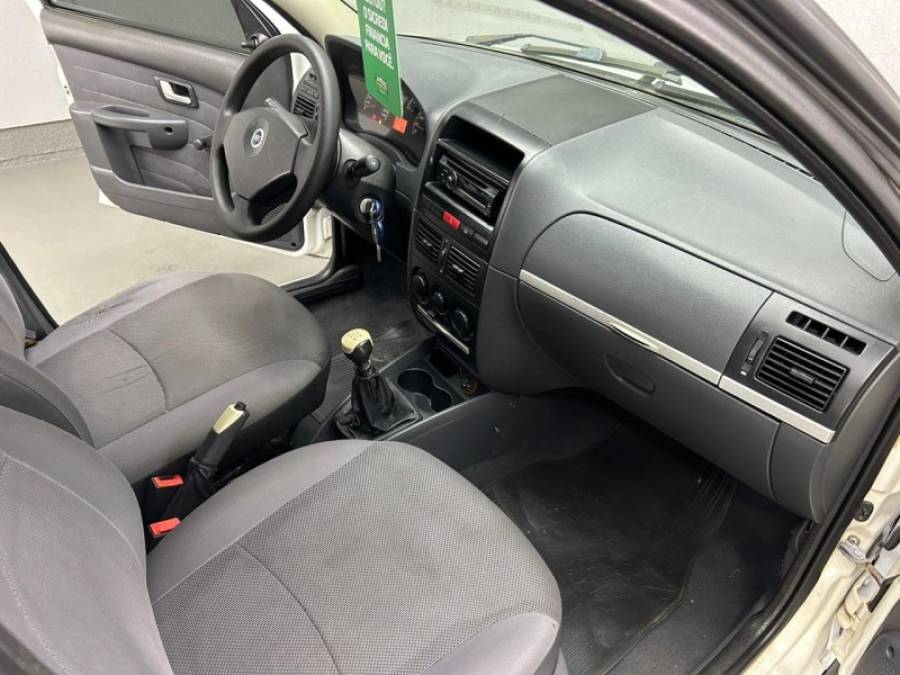 FIAT - PALIO - 2007/2007 - Branca - R$ 23.500,00