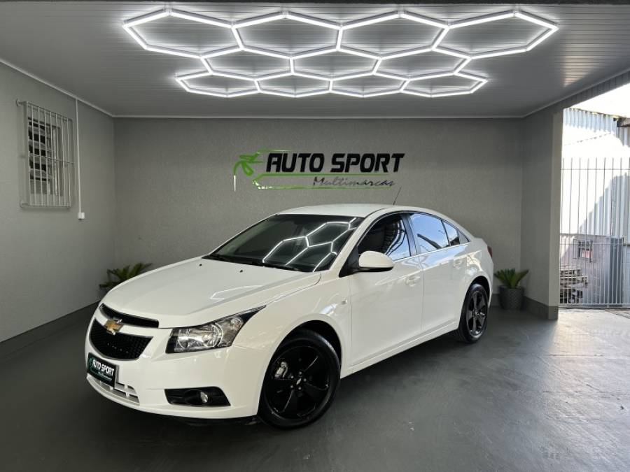CHEVROLET - CRUZE - 2014/2014 - Branca - R$ 65.000,00