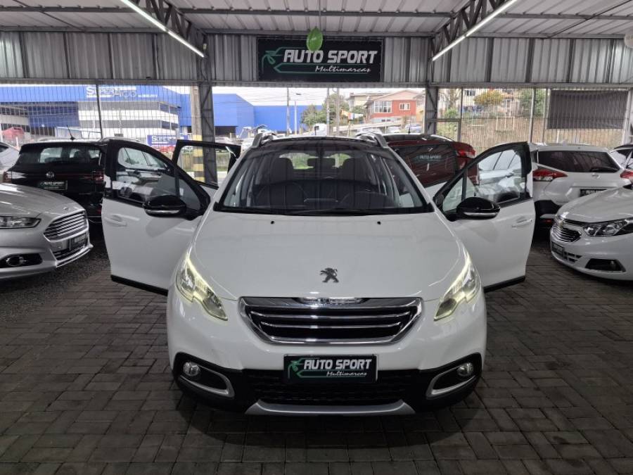 PEUGEOT - 2008 - 2015/2016 - Branca - R$ 53.000,00