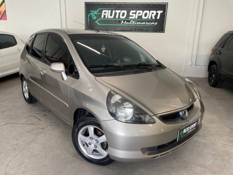 HONDA - FIT - 2006/2006 - Dourada - R$ 30.000,00