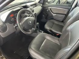 RENAULT - DUSTER - 2013/2014 - Verde - R$ 59.800,00