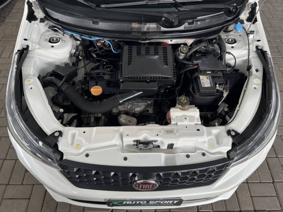 FIAT - ARGO - 2018/2018 - Branca - R$ 53.900,00