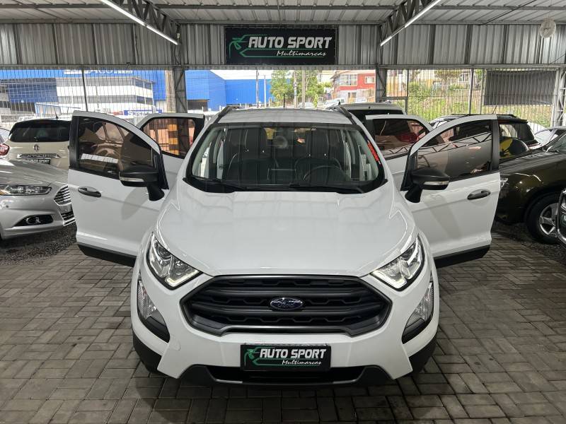 FORD - ECOSPORT - 2018/2019 - Branca - R$ 74.800,00