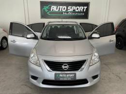 NISSAN - VERSA - 2012/2012 - Prata - R$ 33.900,00