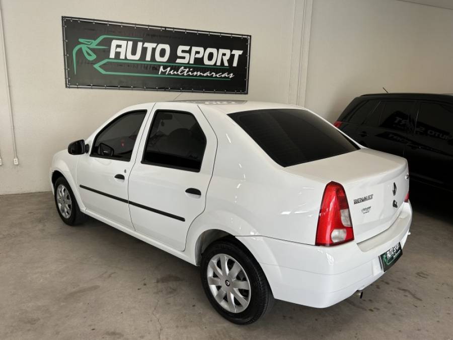 RENAULT - LOGAN - 2009/2010 - Branca - R$ 28.900,00